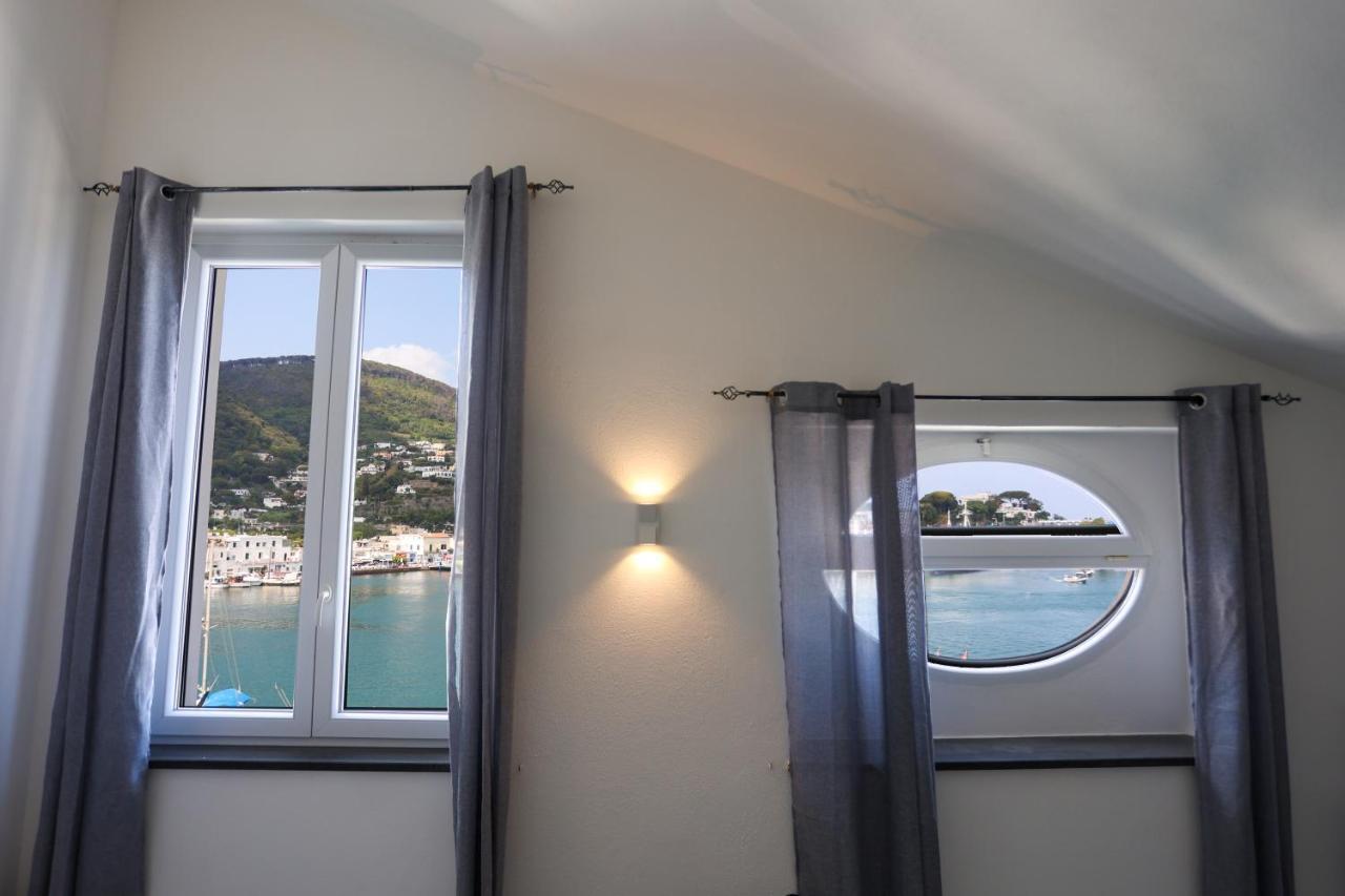 Appartamento Panoramico La Rosa Dei Venti-Libeccio Ischia Exterior foto